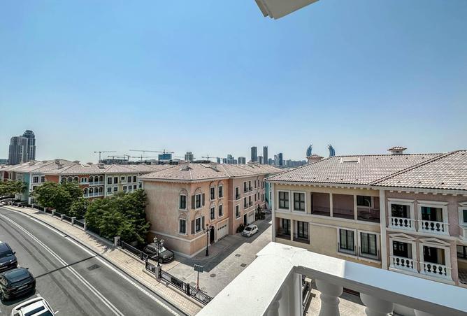 528633 - Property Image 2