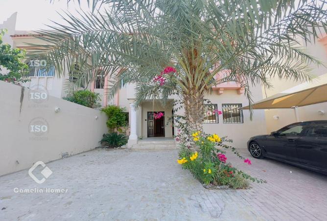 985721 - Property Main Image