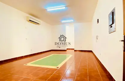 Apartment - 2 Bedrooms - 2 Bathrooms for rent in Tadmur Street - Old Airport Road - Doha