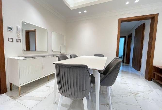 960672 - Property Image 2