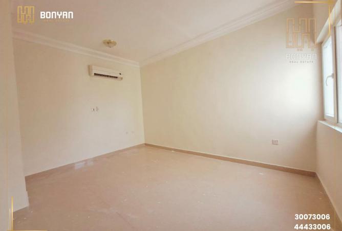 996734 - Property Image 3