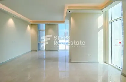 Apartment - 1 Bedroom - 2 Bathrooms for sale in Lusail Residence - Marina District - Lusail