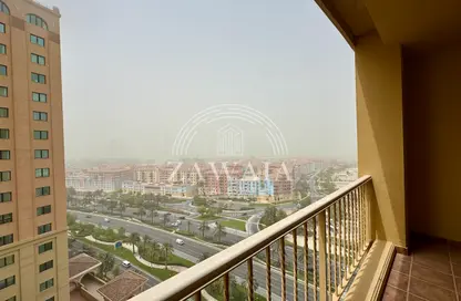 Apartment - 1 Bedroom - 2 Bathrooms for rent in West Porto Drive - Porto Arabia - The Pearl Island - Doha