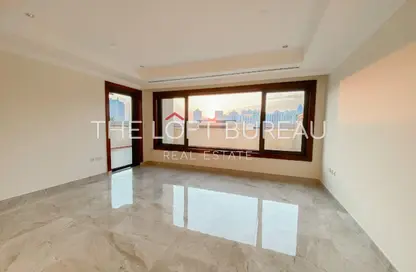 Townhouse - 1 Bedroom - 2 Bathrooms for rent in West Porto Drive - Porto Arabia - The Pearl Island - Doha