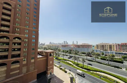 Apartment - 1 Bedroom - 2 Bathrooms for rent in East Porto Drive - Porto Arabia - The Pearl Island - Doha