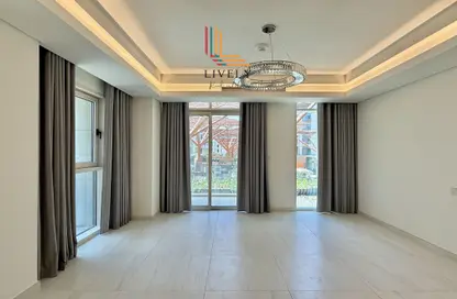 Apartment - 1 Bedroom - 2 Bathrooms for rent in Gewan Island - The Pearl Island - Doha