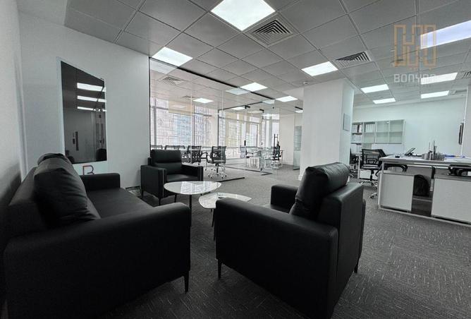 988909 - Property Image 2