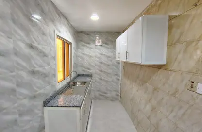 Apartment - 1 Bedroom - 1 Bathroom for rent in New Salata - Salata - Doha
