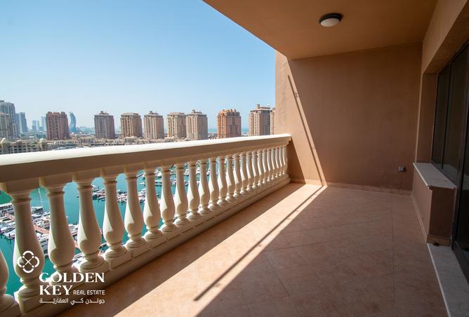 985405 - Property Image 2