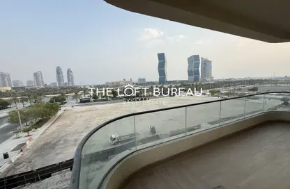 Apartment - 2 Bedrooms - 3 Bathrooms for sale in Marina District - Lusail