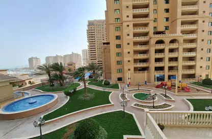 Apartment - 2 Bedrooms - 3 Bathrooms for rent in East Porto Drive - Porto Arabia - The Pearl Island - Doha