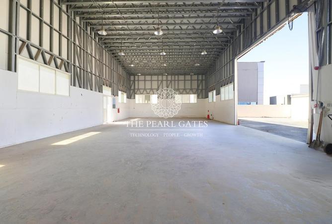 946951 - Property Image 2