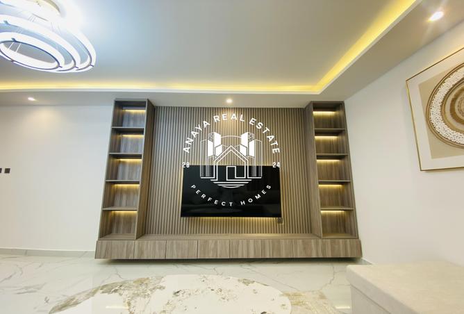 973407 - Property Image 3