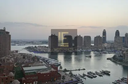Apartment - 1 Bedroom - 2 Bathrooms for rent in West Porto Drive - Porto Arabia - The Pearl Island - Doha
