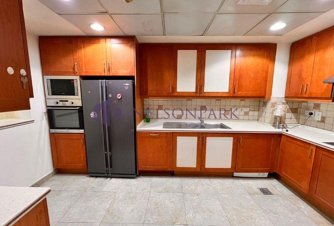 998125 - Property Image 2