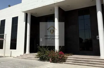 Villa - Studio - 7 Bathrooms for rent in Bu Hamour Street - Abu Hamour - Doha