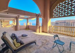Penthouse - 5 bedrooms - 6 bathrooms for sale in Sabban Towers - Porto Arabia - The Pearl - Doha