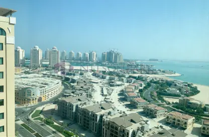 Apartment - 1 Bedroom - 2 Bathrooms for rent in Porto Arabia - The Pearl Island - Doha