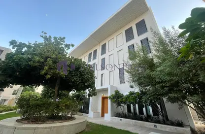 Villa - 5 Bedrooms - 6 Bathrooms for rent in Baraha North 1 - Baraha North Apartments - Msheireb Downtown Doha - Doha