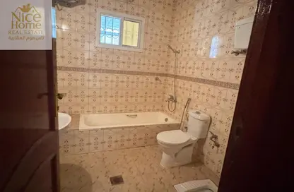 Villa - 7+ Bedrooms - 7+ Bathrooms for rent in Al Dafna - Al Dafna - Doha