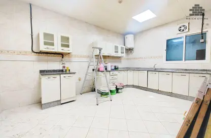 Apartment - 3 Bedrooms - 3 Bathrooms for rent in Al Jazeera Street - Fereej Bin Mahmoud North - Fereej Bin Mahmoud - Doha Apartment - 3 Bedrooms - 3 Bathrooms for rent in Al Jazeera Street - Fereej Bin Mahmoud North - Fereej Bin Mahmoud - Doha