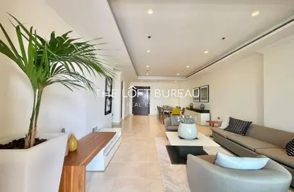 Apartment - 2 Bedrooms - 3 Bathrooms for rent in East Porto Drive - Porto Arabia - The Pearl Island - Doha