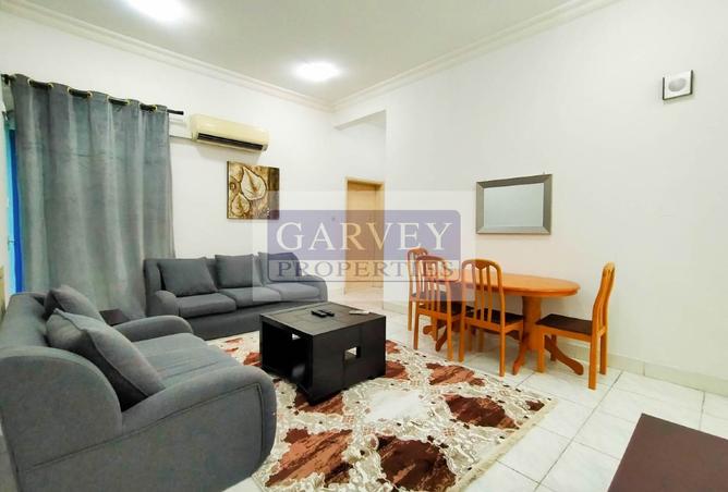 932262 - Property Image 3