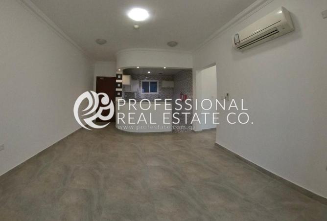 996353 - Property Main Image