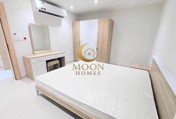 971609 - Property Image 2