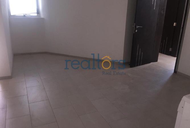 942842 - Property Image 3