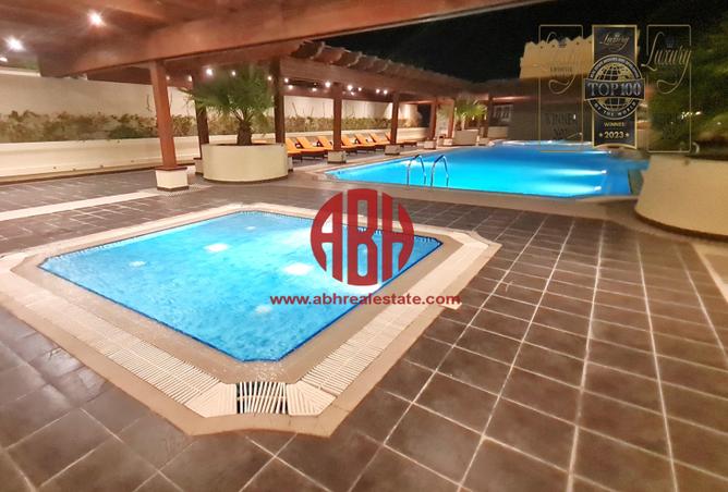 956716 - Property Image 2