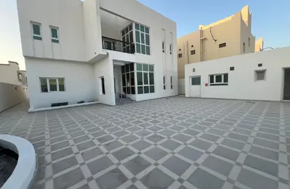 فيلا - 7 غرف نوم - 8 حمامات للايجار في العب - الخيصة - أم صلال محمد