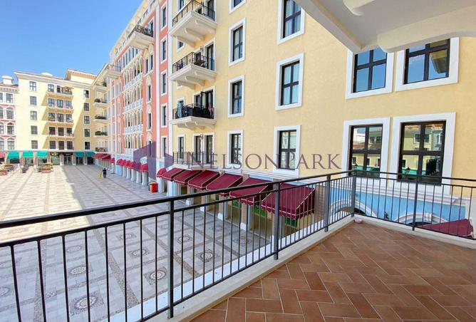 984598 - Property Image 3