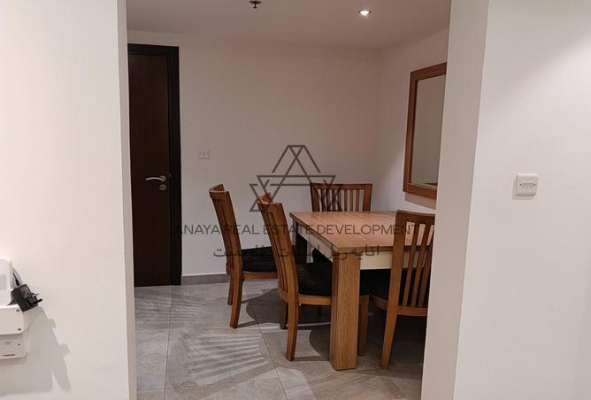 930155 - Property Image 2