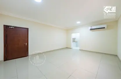 Staff Accommodation - Studio - 1 Bathroom for rent in Industrial Area 2 - Industrial Area - Industrial Area - Doha