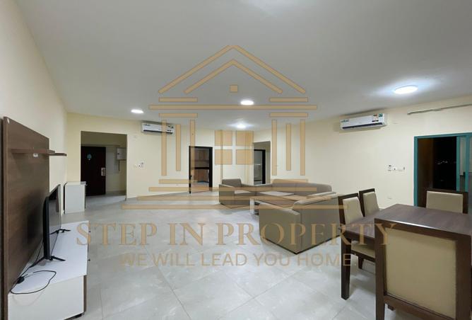 942990 - Property Image 3