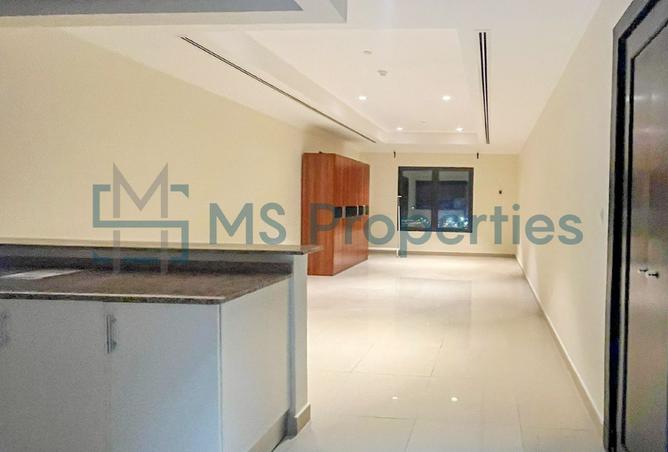 991517 - Property Image 2