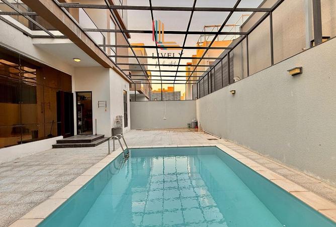 963053 - Property Main Image