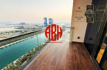 Apartment - 2 Bedrooms - 4 Bathrooms for rent in Marina Tower 02 - Marina District - Lusail