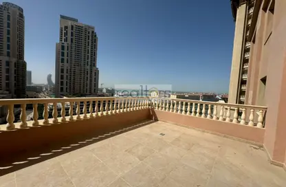 Apartment - 3 Bedrooms - 5 Bathrooms for sale in Sabban Towers - Porto Arabia - The Pearl Island - Doha