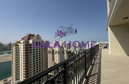 Penthouse - 3 Bedrooms - 5 Bathrooms for rent in Floresta Gardens - Floresta Gardens - The Pearl Island - Doha