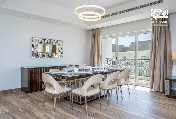 943239 - Property Image 2