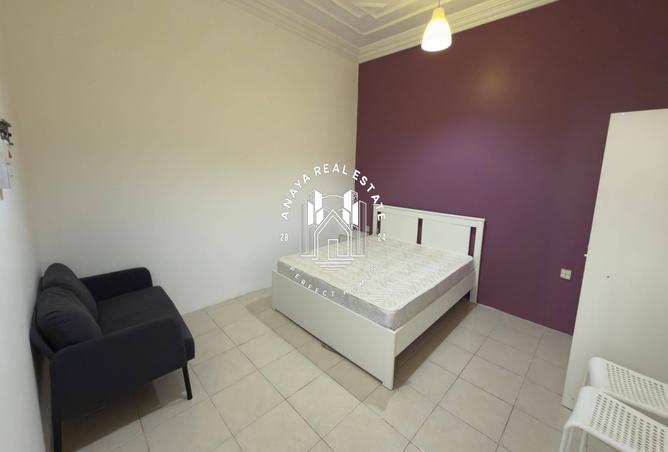 951236 - Property Image 2