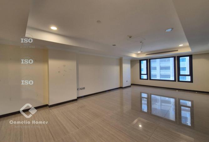 983168 - Property Image 3