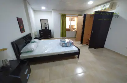 صورة لـ غرفة- غرفة النوم شقة - 2 غرف نوم - 2 حمامات للايجار في فريج عبد العزيز - الدوحة ، صورة رقم 1