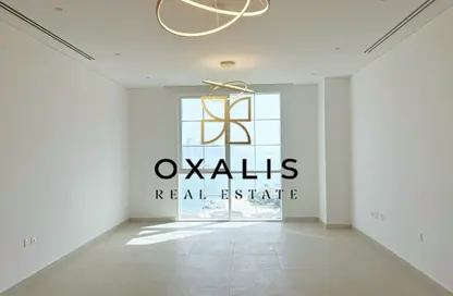 Apartment - 2 Bedrooms - 4 Bathrooms for rent in Floresta Gardens - Floresta Gardens - The Pearl Island - Doha