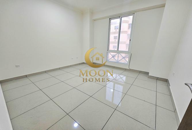 972027 - Property Image 3