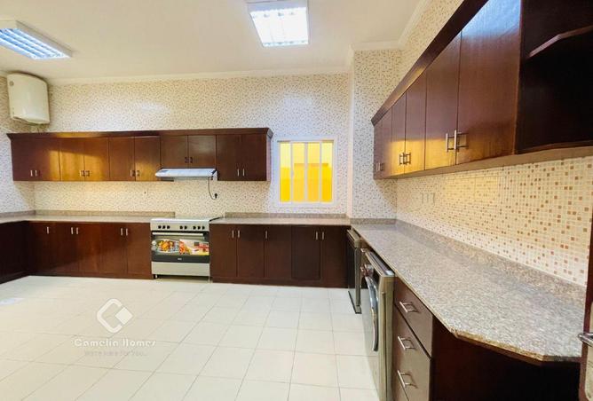 948624 - Property Image 2