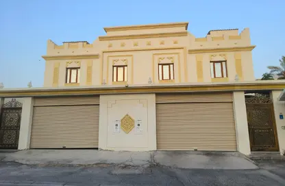 Villa - 7+ Bedrooms - 7 Bathrooms for rent in Urwa Bin Masoud Street - Al Messila - Doha