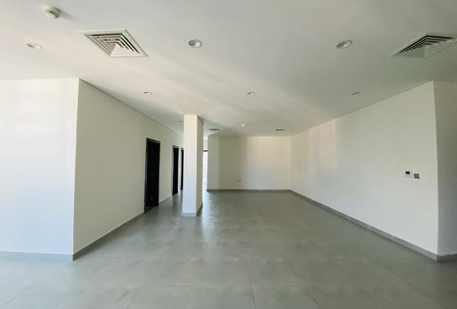 970845 - Property Image 2